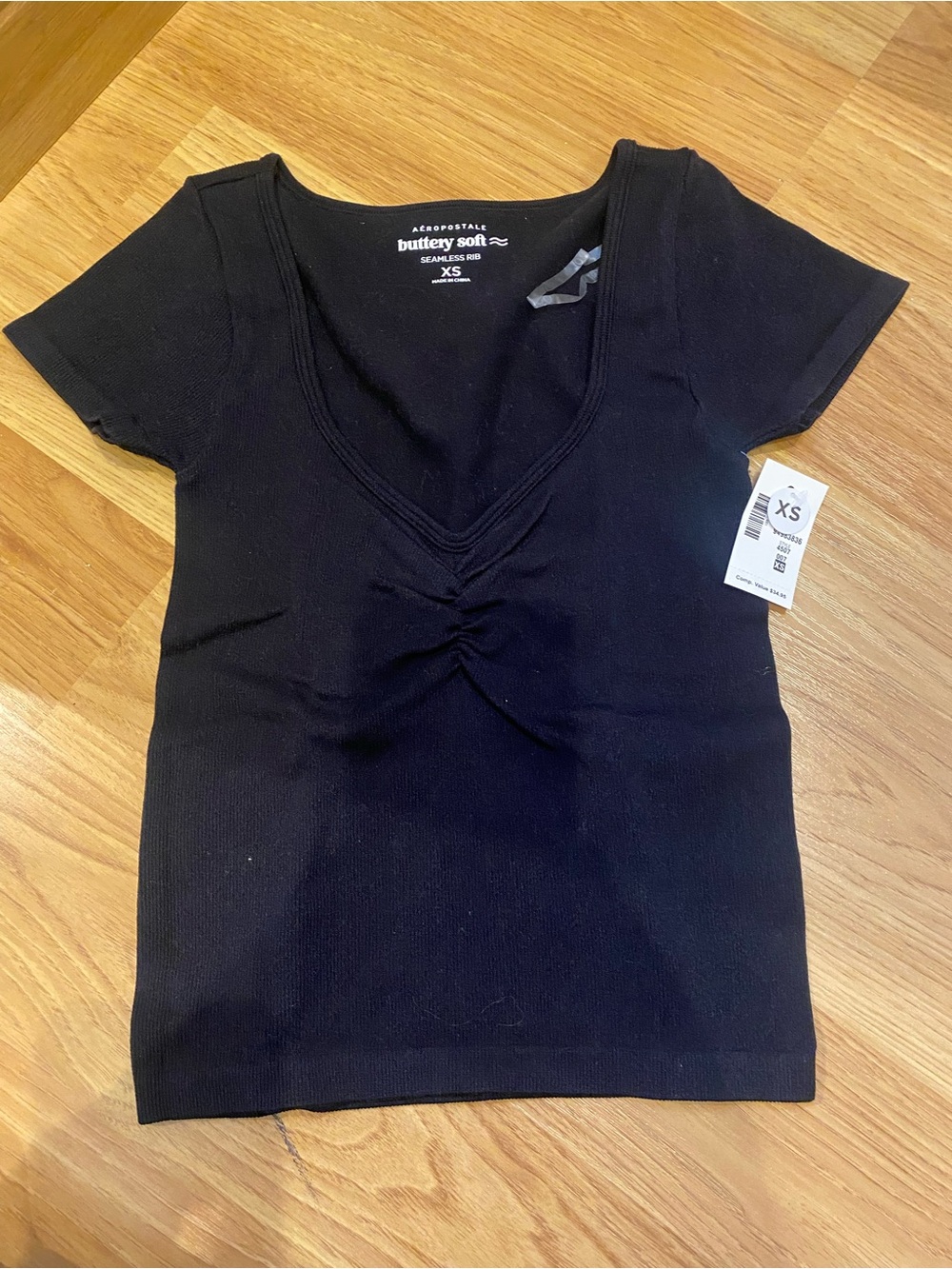 Aeropostale Black V-Neck Ruched Short Sleeve Top